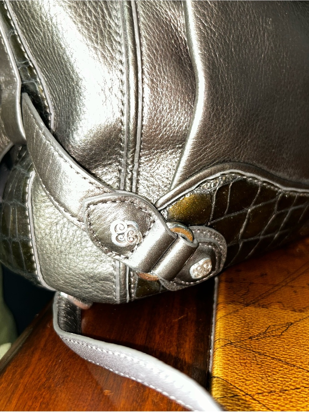 Vintage Brighton Metallic Pewter & Olive Croc Embossed Leather Backpack Handbag. - Picture 3 of 16